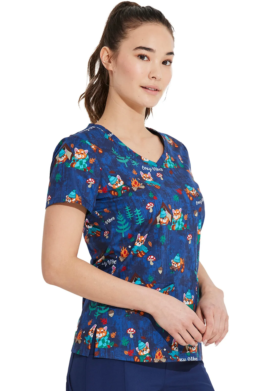 EDS Essentials - Women's V-Neck Print Top