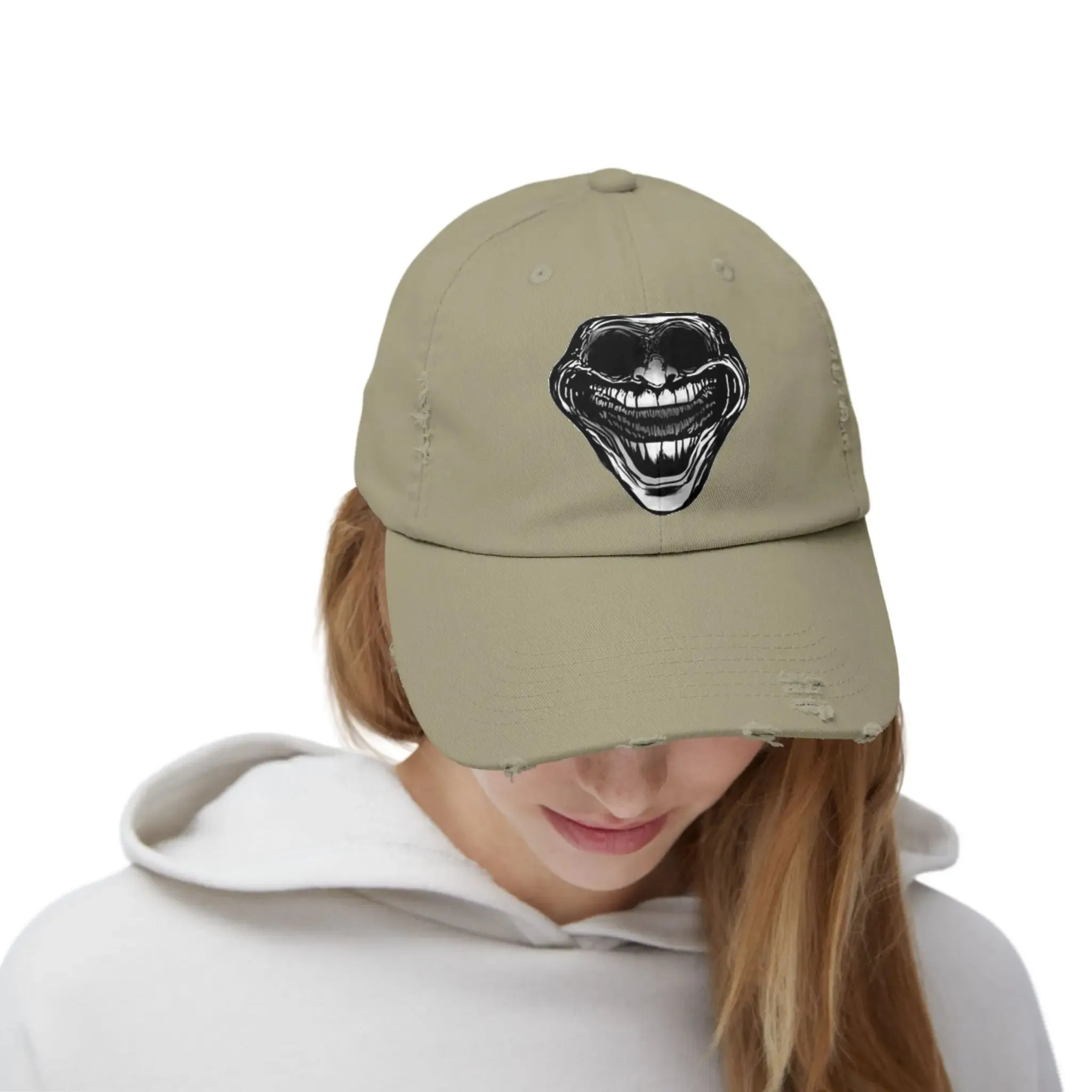 MEN'S AND WOMEN'S Distressed Cap with Grinning Joker Graphic - Perfect for Casual Wear and Halloween